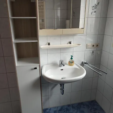 Apartment Ruhig Gelegene *